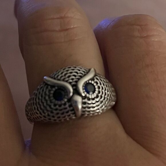 The Green Eyed Owl Ring in 925 antiqued silver - Picture 3 of 6